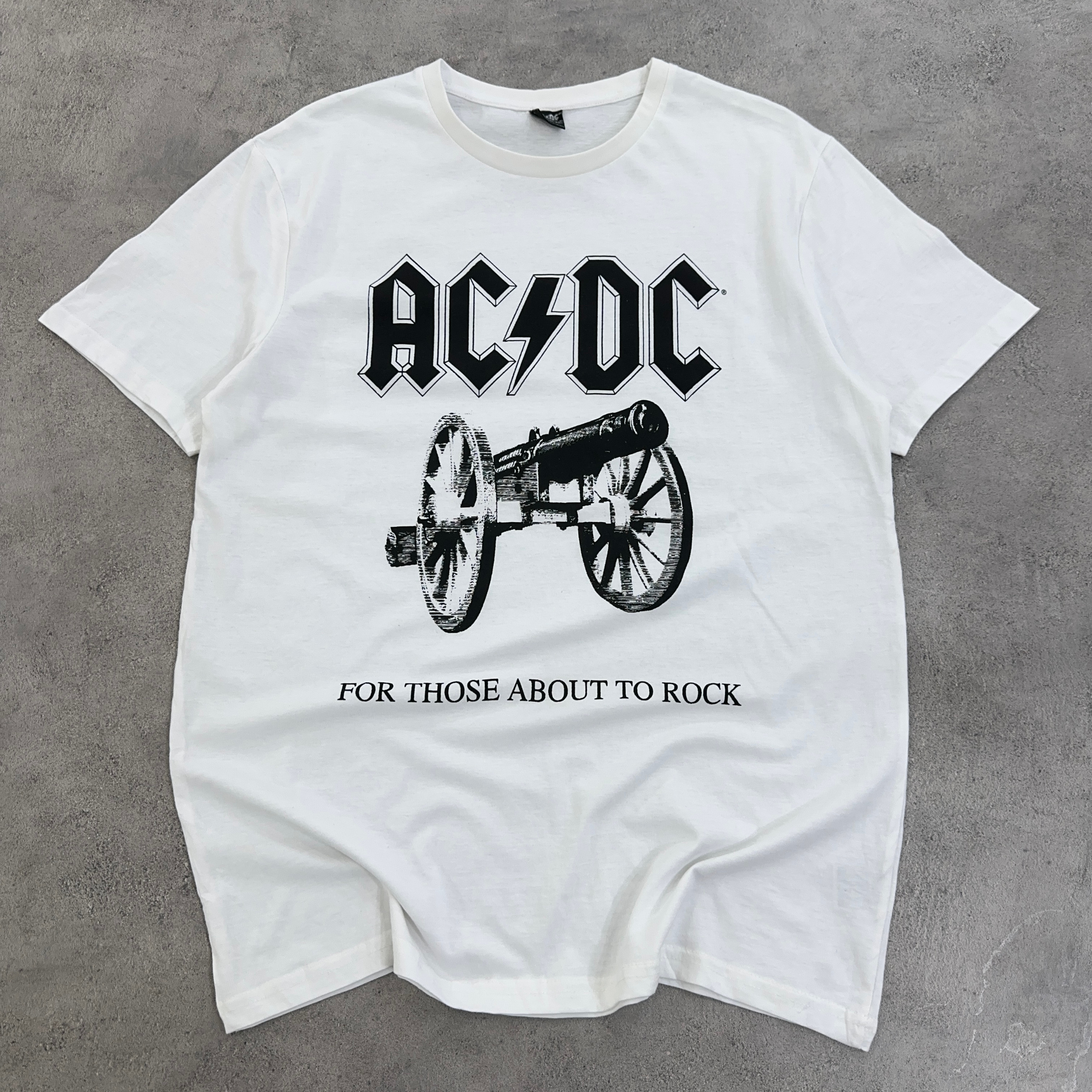 تیشرت اورجینال برند AC/DC سایز L