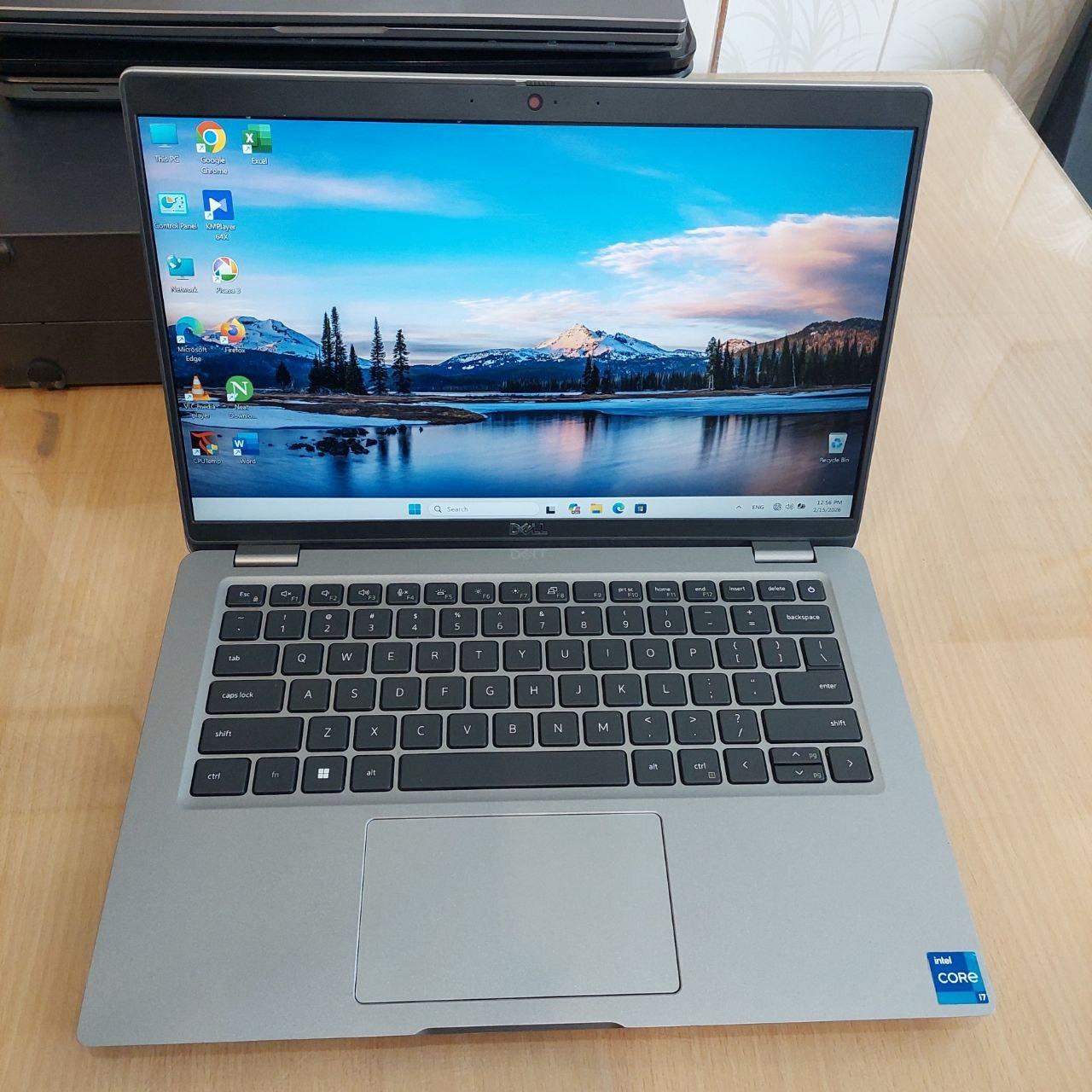 لپ تاپ DELL i7نسل 11سری G7 با SSD 256 M.2