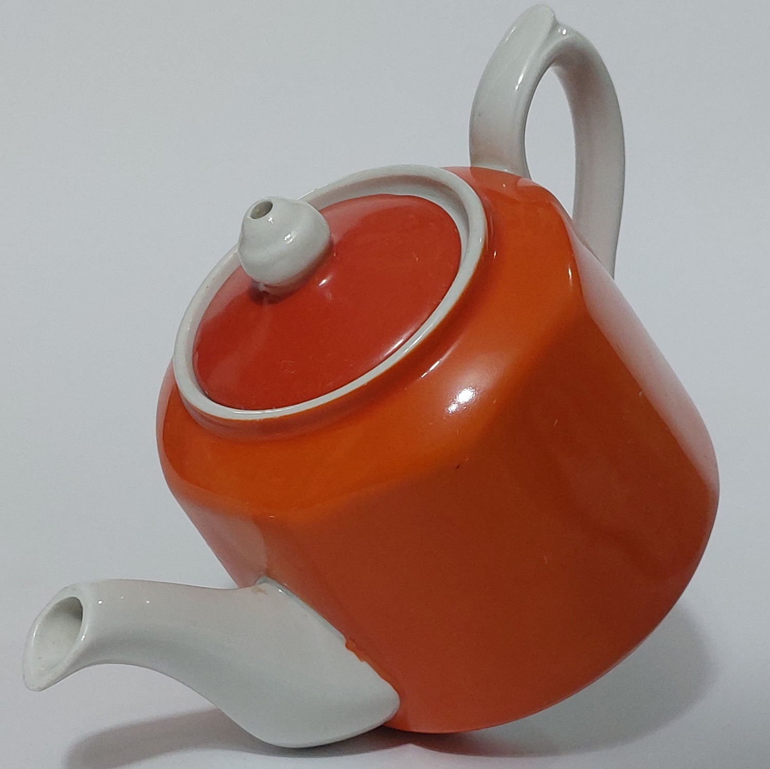 قوری قدیمی خاص