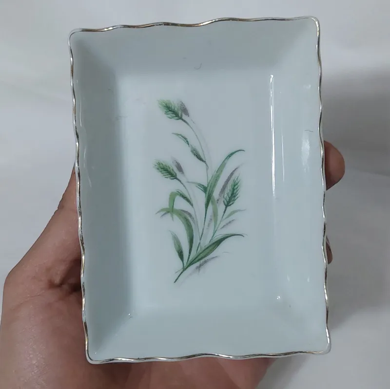 کره خوری گل گندمی