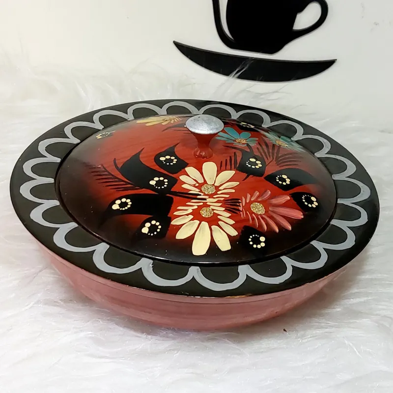 آجیلخوری قدیمی چوبی
