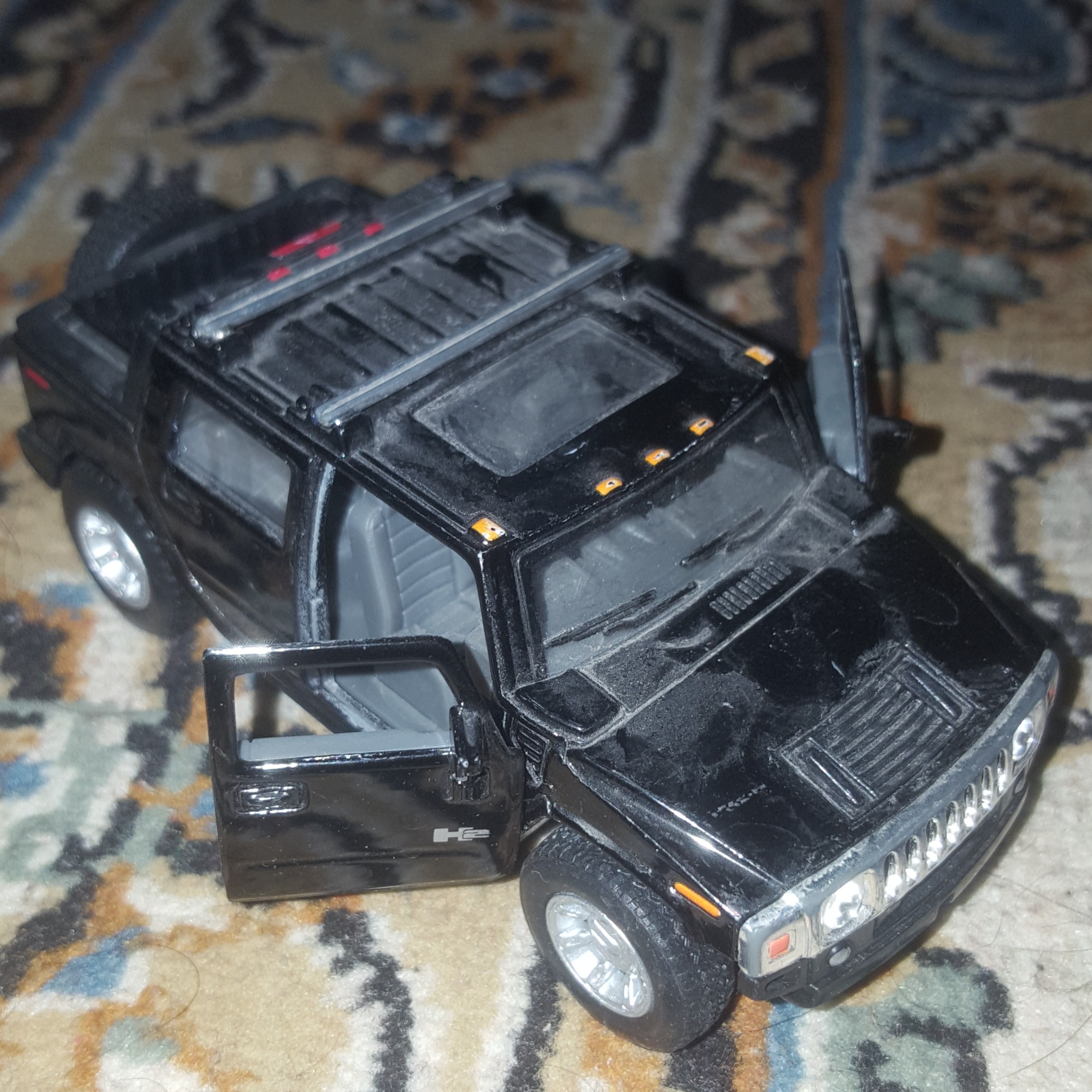 ماکت هامر وانت 2008 کنیزمارت با ارسال