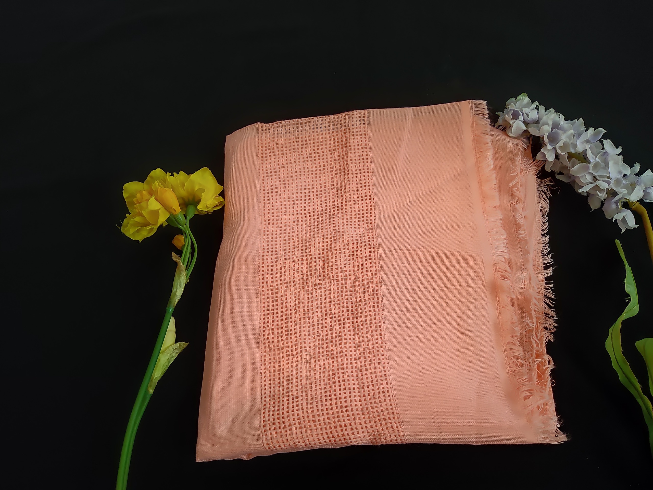 روسری صورتی طرح حصیری ساده زیبا