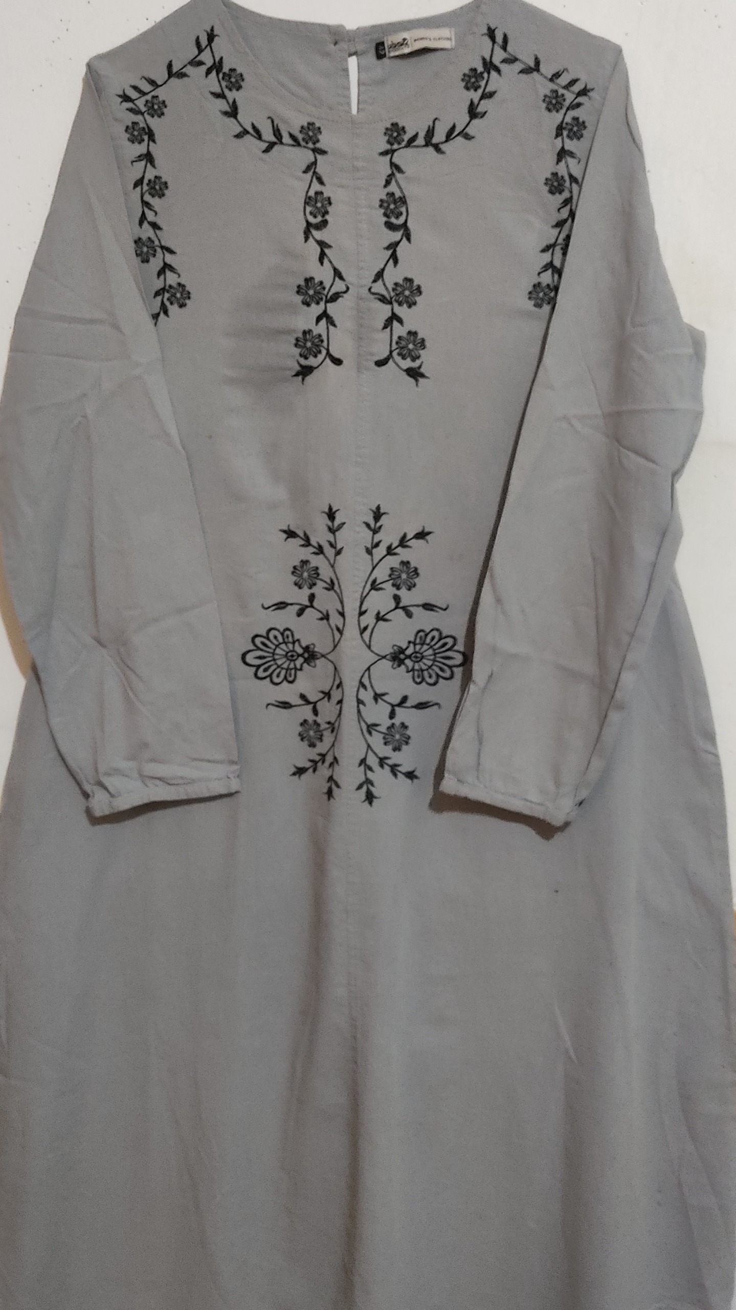 مانتو گلدوزی بلند نخی سایز44تا46