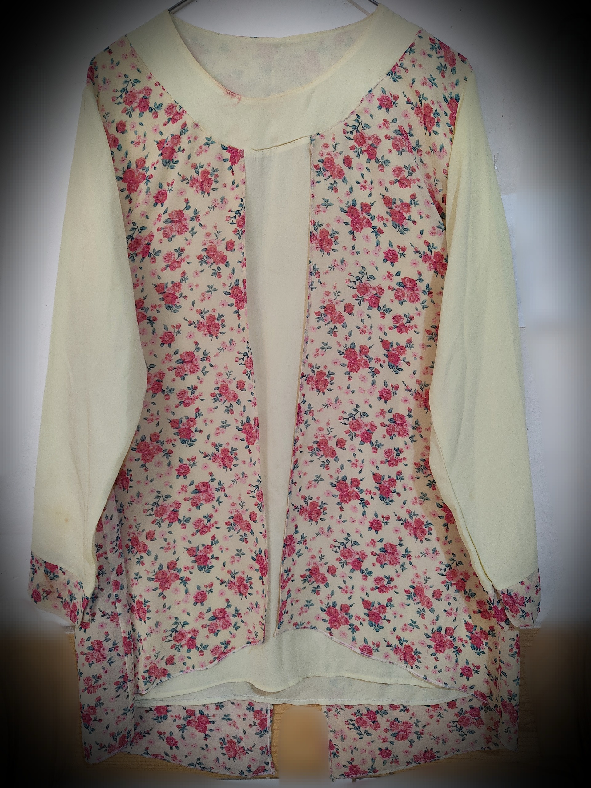 شومیز زرد طرحدار حریر برندسایز48