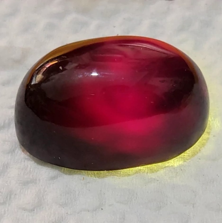 نگین درشت 30قیراطی شفت العبد یمنی معدنی اصل