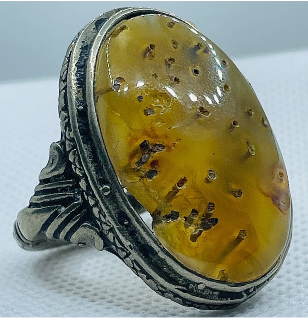 انگشتر کهربای بالتیکی مورچه ای لوکس کهنه