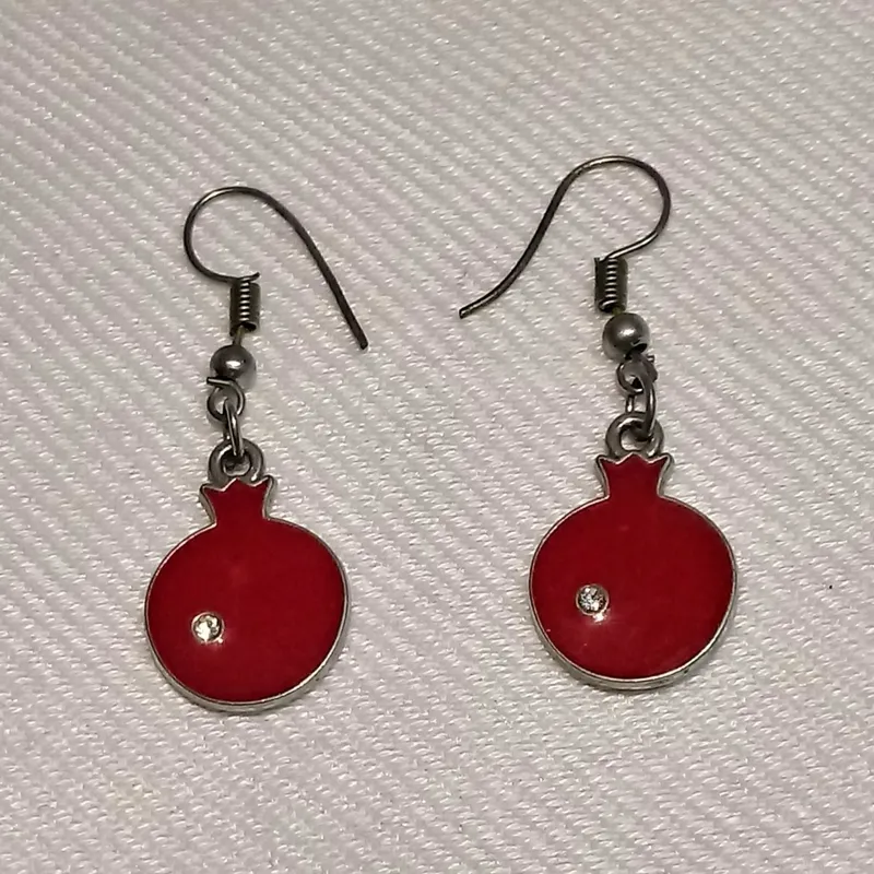 گوشواره طرح انار و نگین دار
