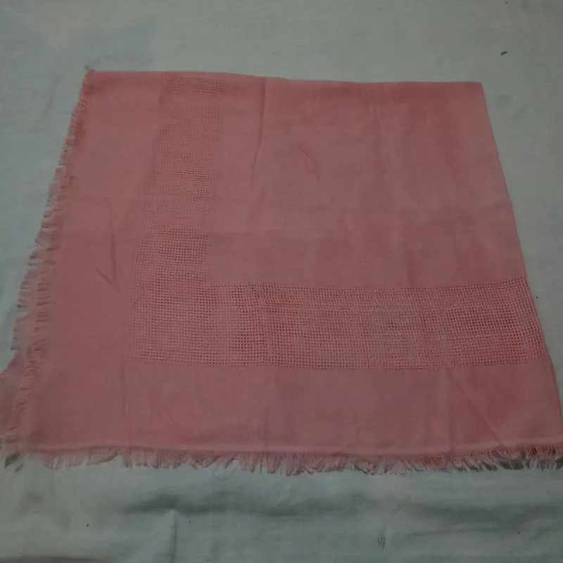 روسری شالی ساده نخی گلبهی حاشیه توری