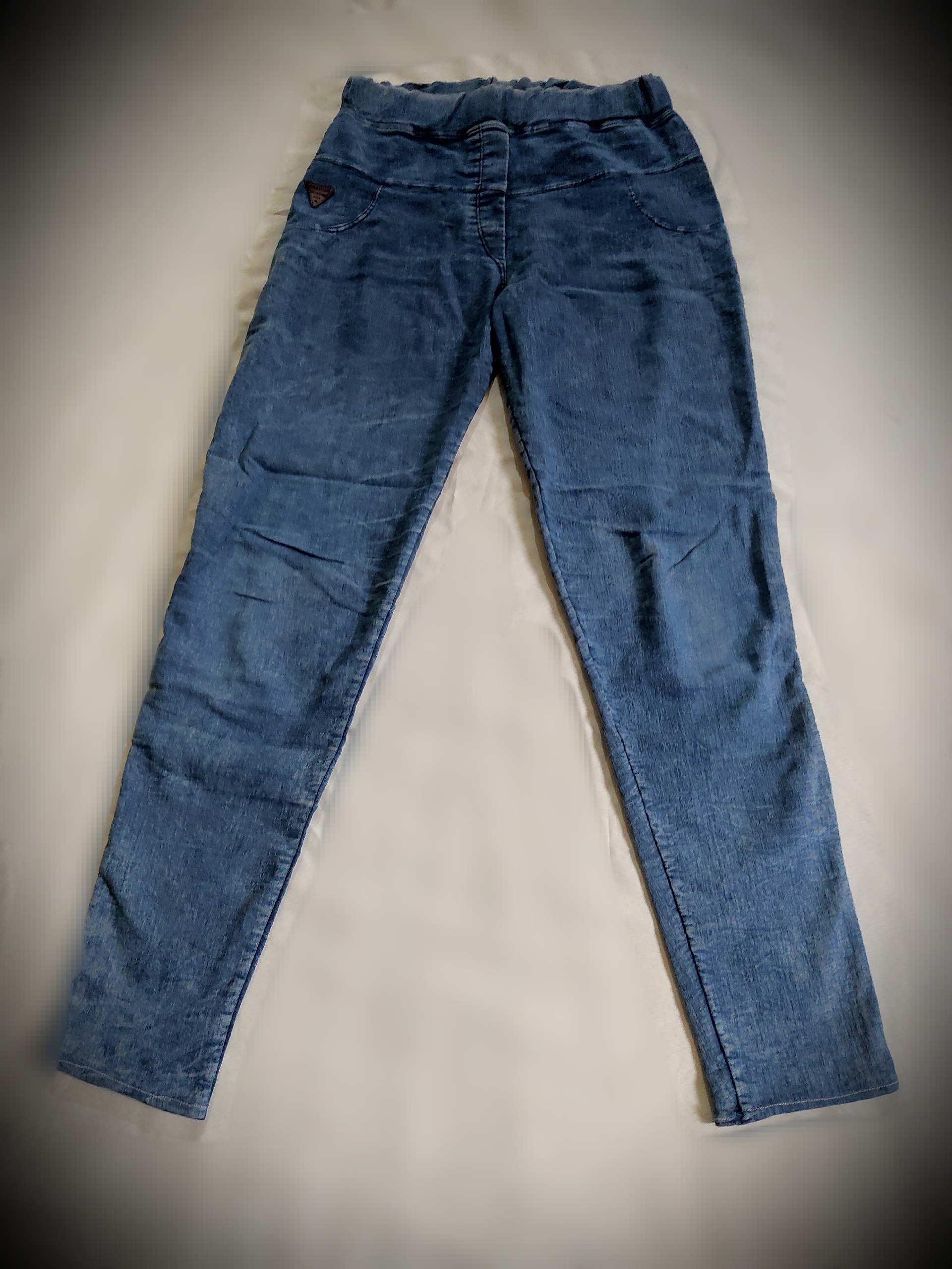 شلوار طرح لی جنس عالی سایزفری سایز38تا40