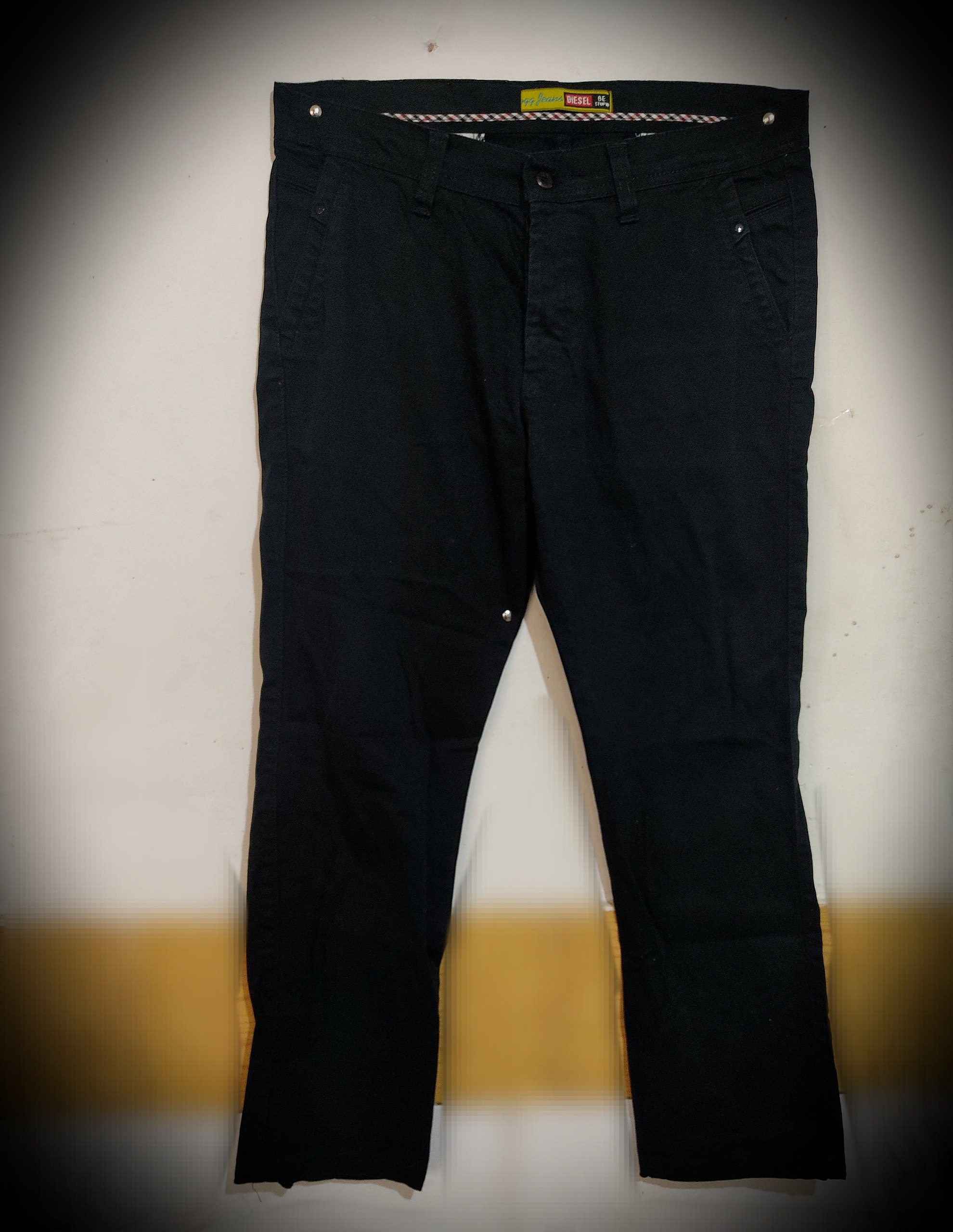 شلوارجین مشکی جنس عالی برند سایز44