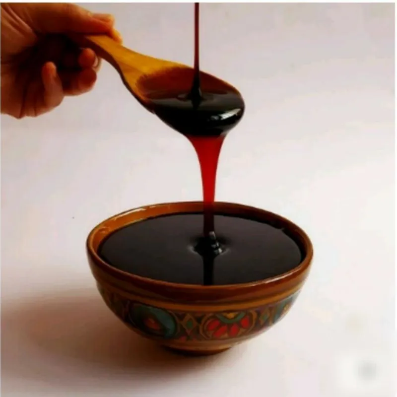 شیره انگور هزاوه محصول محلی استان مرکزی