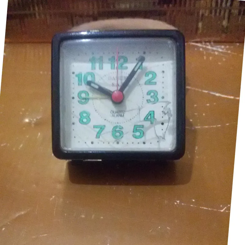 ساعت زنگی قدیمی