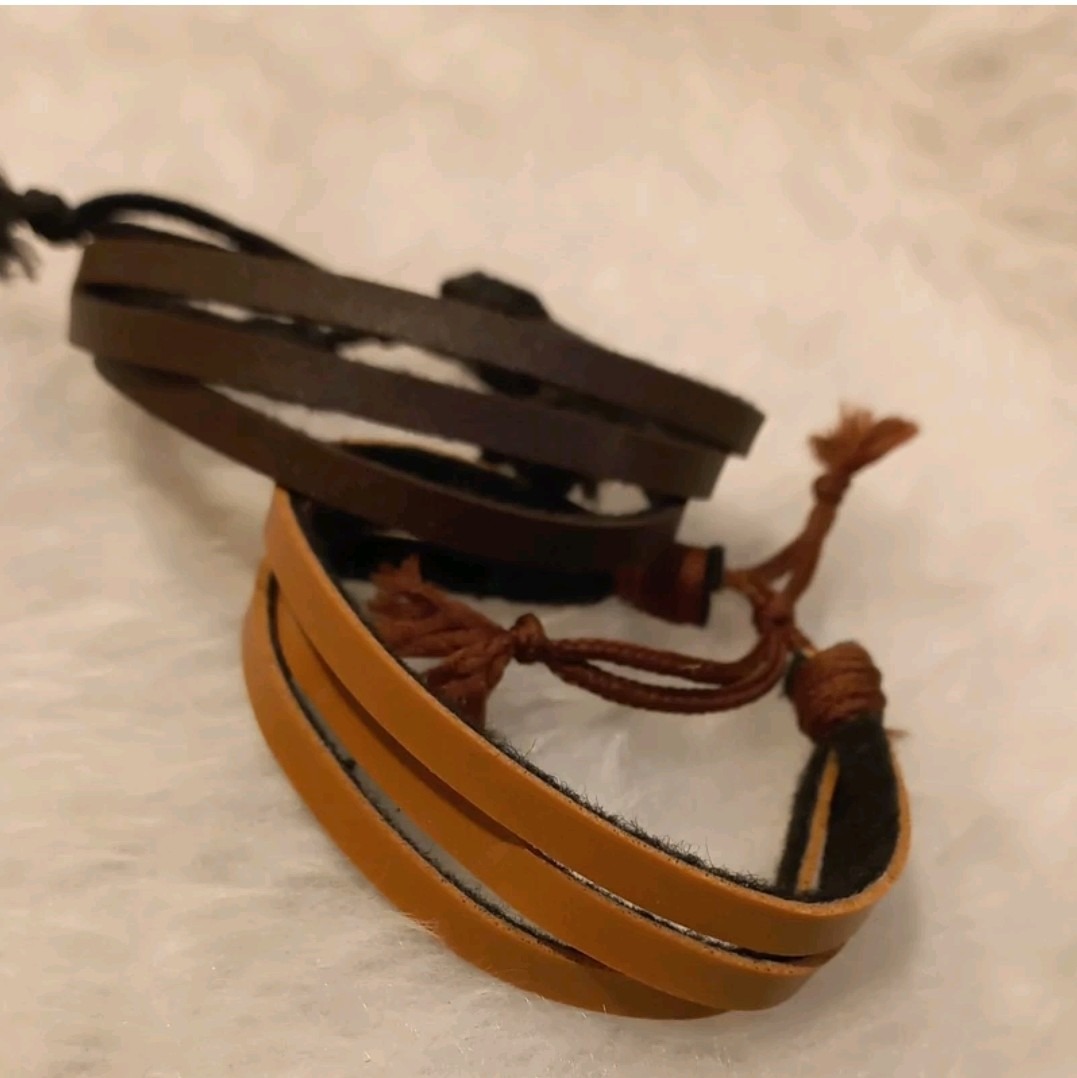 مزایده یک دستبندچرمی3 ردیفه تنظیمی مردانه و زنانه