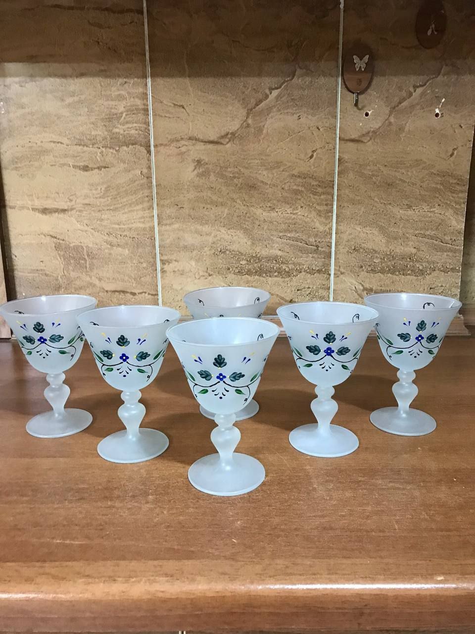 بستنی خوری مدل بیسترو ترک