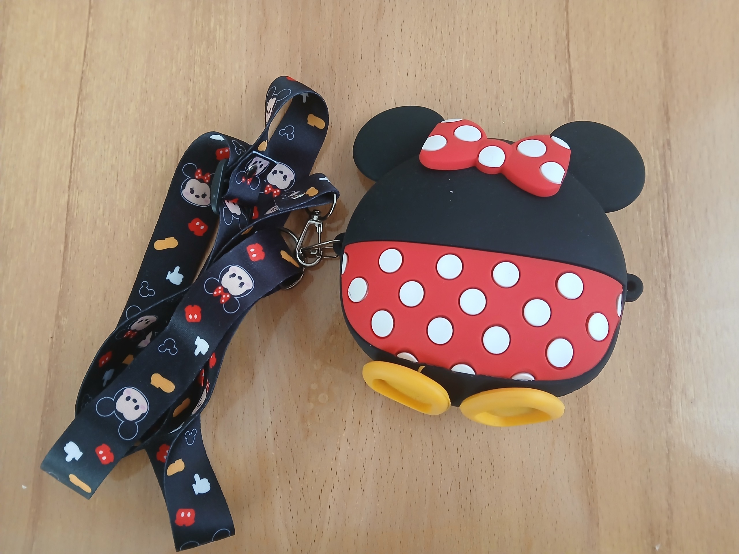 کیف بچه گانه سیلیکونی طرح میکی موس