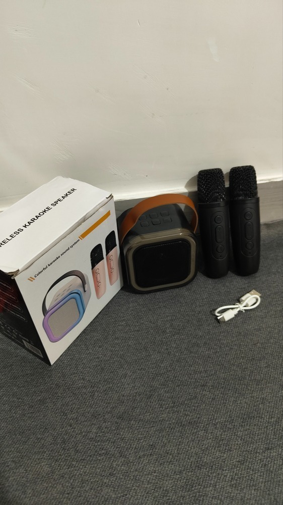 اسپیکر بی سیم مدل K12 دو میکروفون