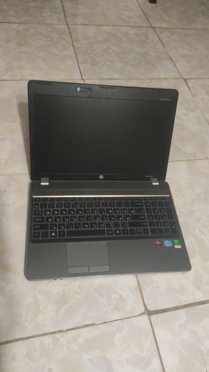 اچ پی // دوگرافیکه // 15.6اینچی // رم 6 // cpu i5