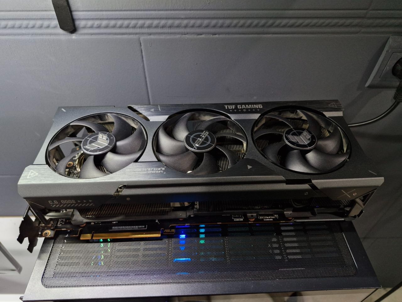 Rx 7900 xtx Tuf 24 گیگ کمیباب