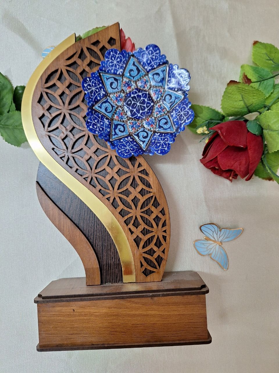 تندیس میناکاری هدیه اداری و مناسبتی