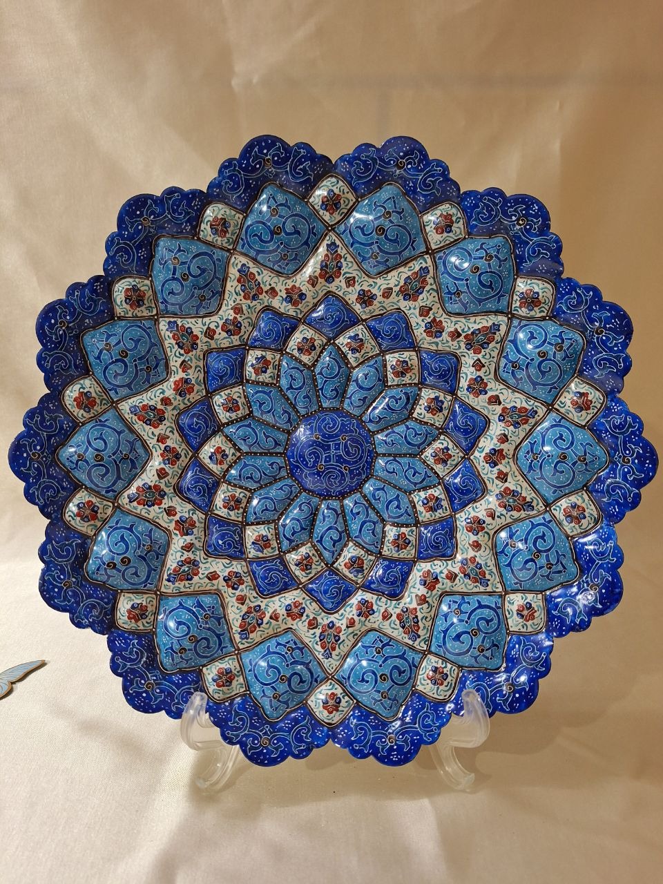 بشقاب 30س میناکاری از جنس مس