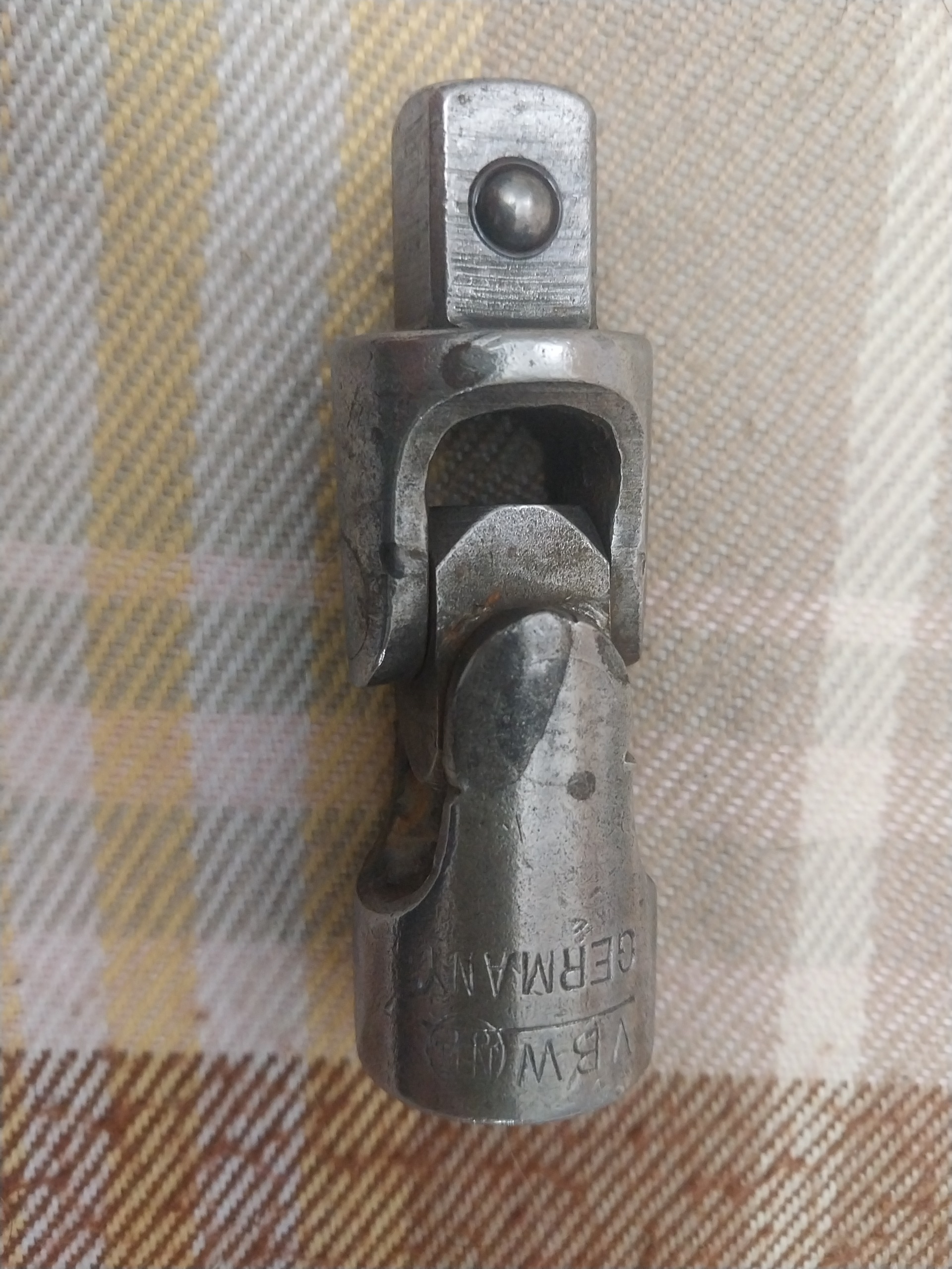 لقلقه بکس المانی VBW