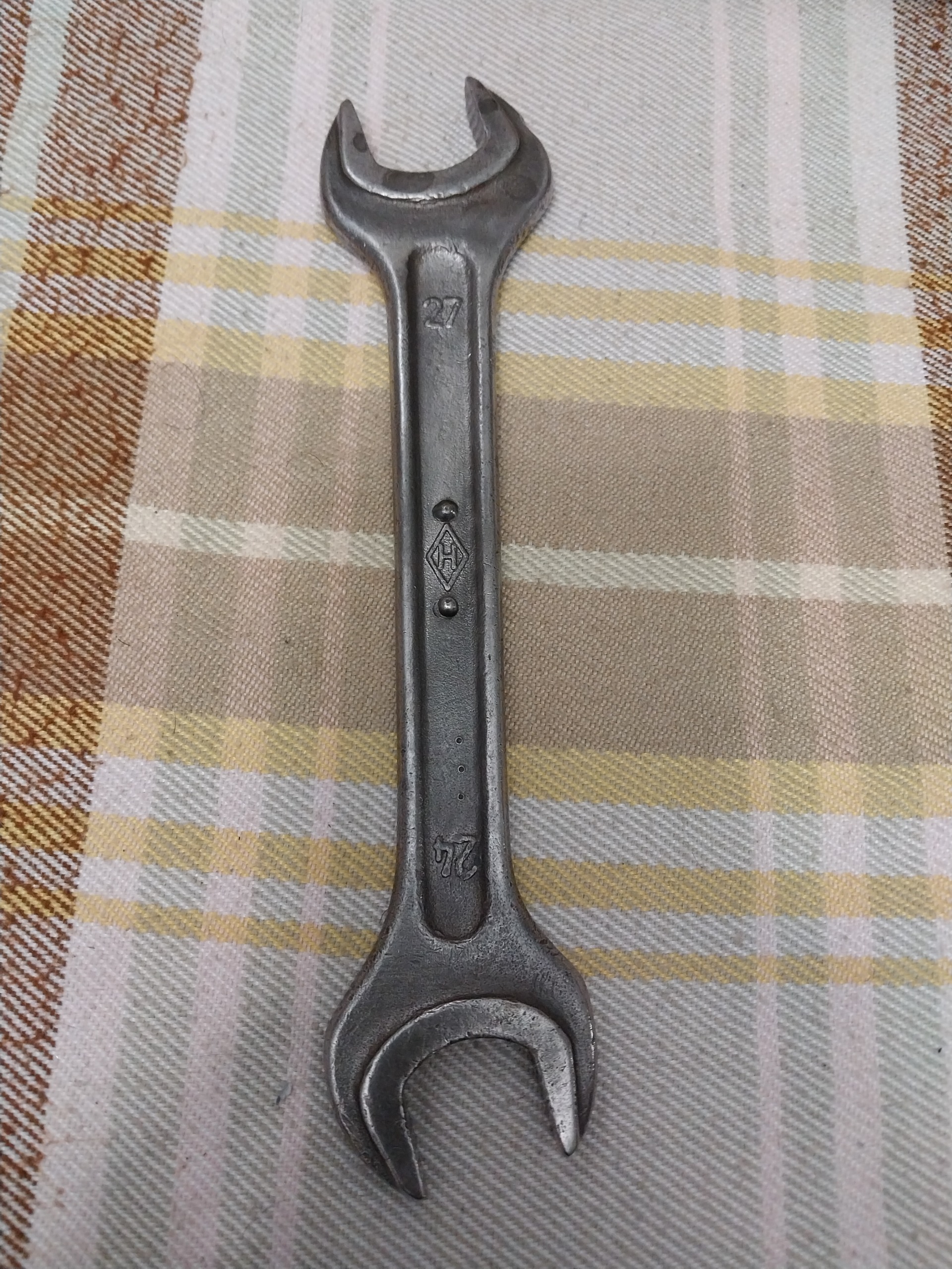 اچار دو سرتخت خارجی سایز 24و27