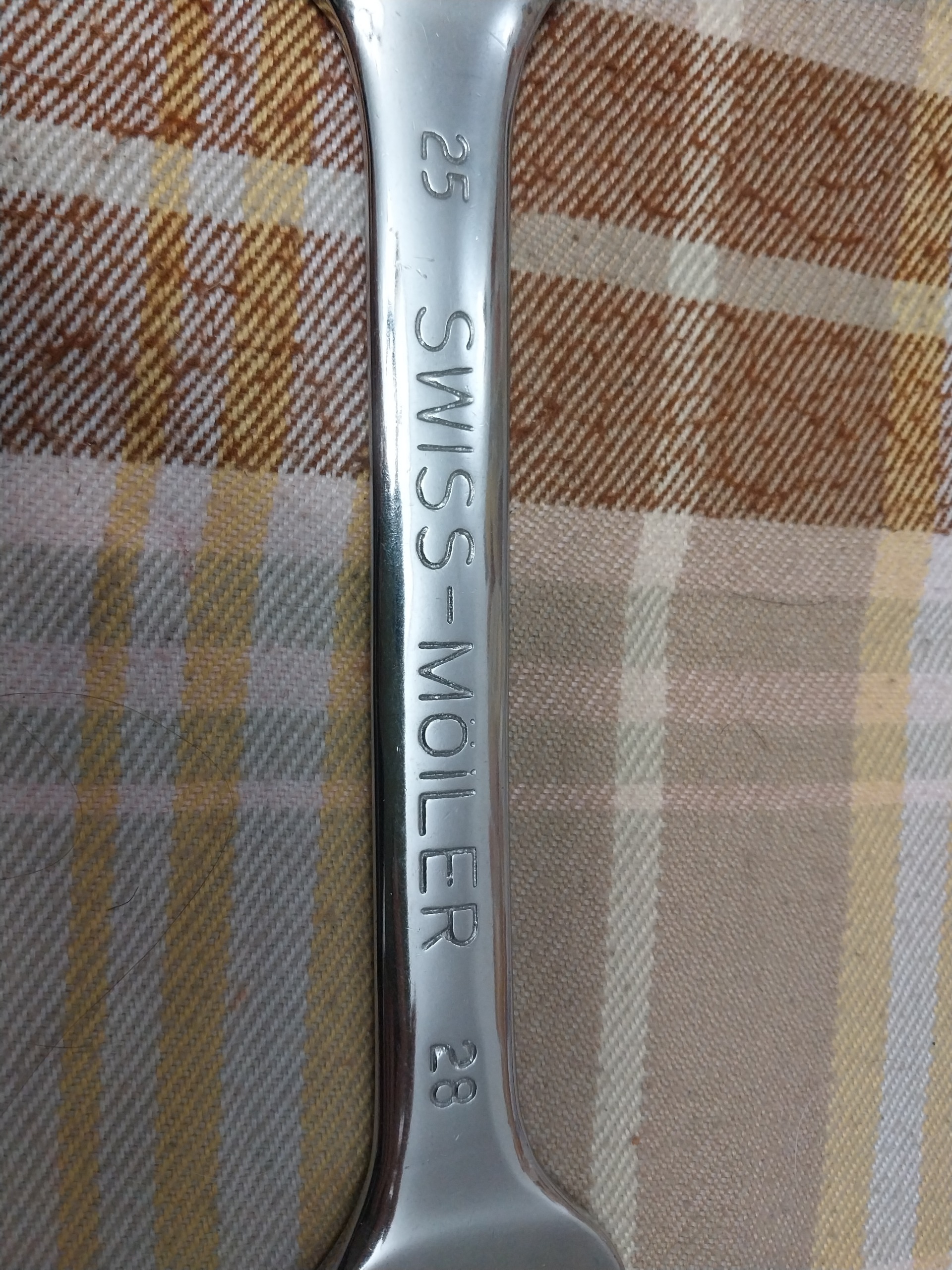 اچار دو سرتخت سویسی سایز 25و28