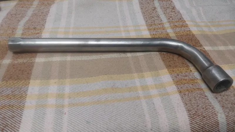 اچار چرخ خودرو و اچار شمع خارجی سایز17