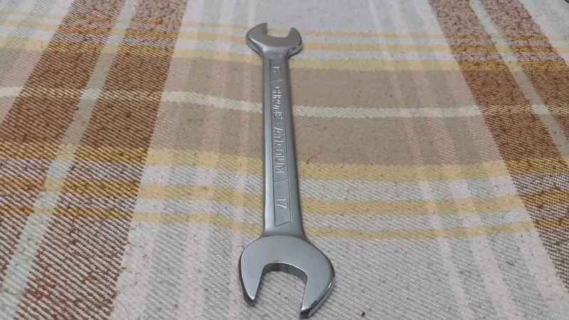 اچار دو سرتخت تایوانی فورس سایز 16و17