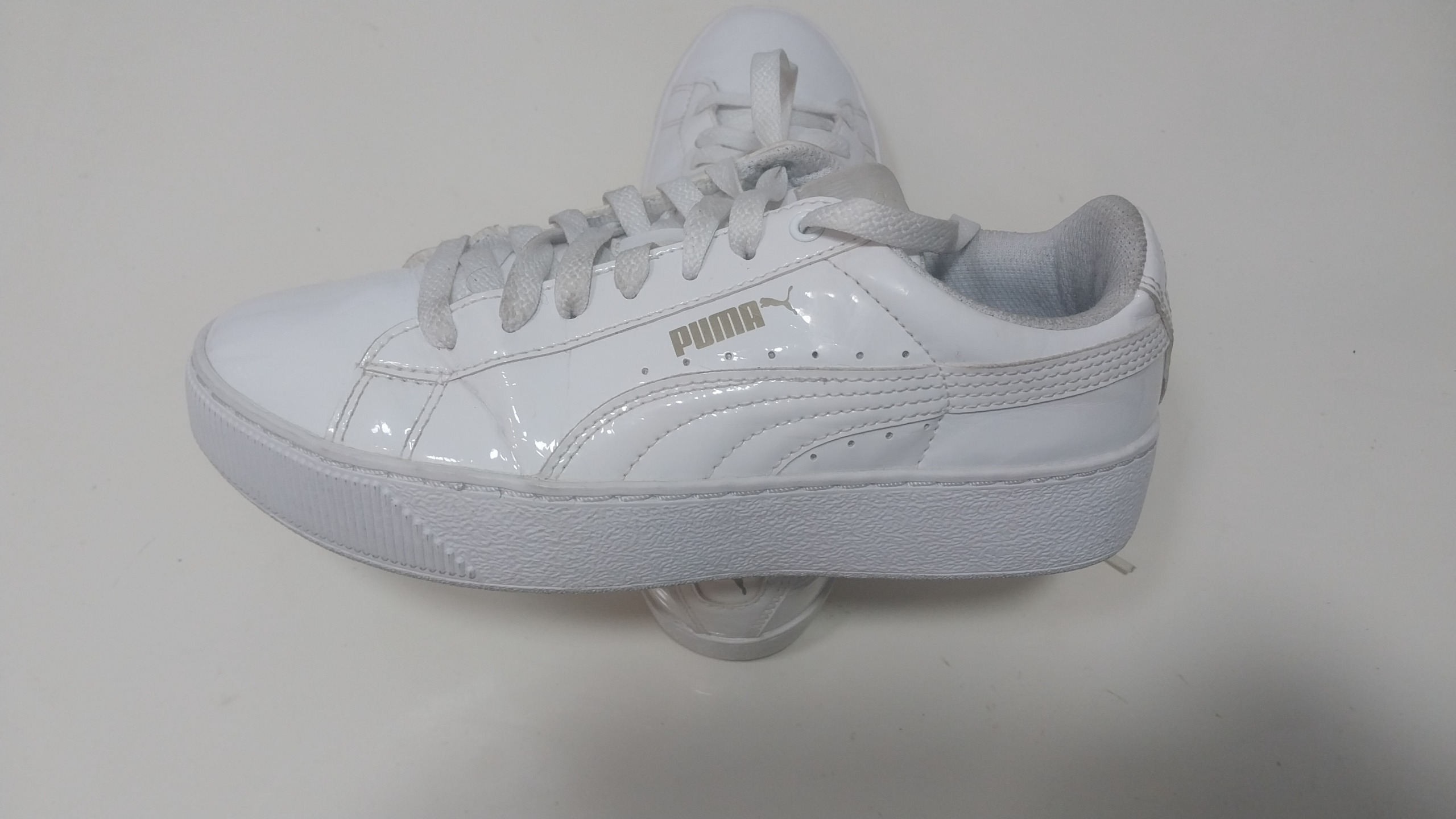 کتونی اورجینال puma سایز35