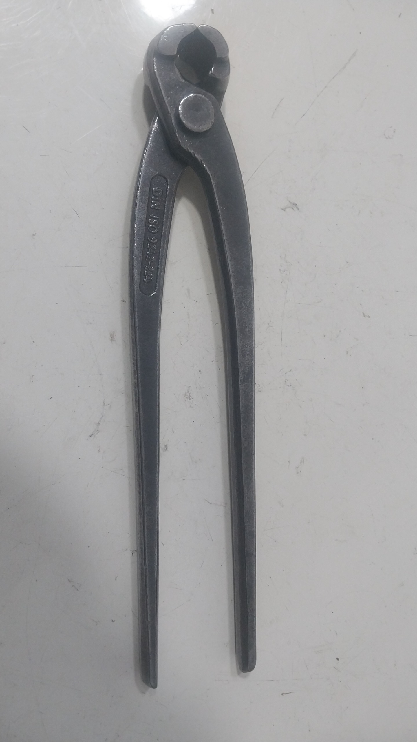 انبر ارماتور بندی RIMA آلمانی سایز 9برابر225mm