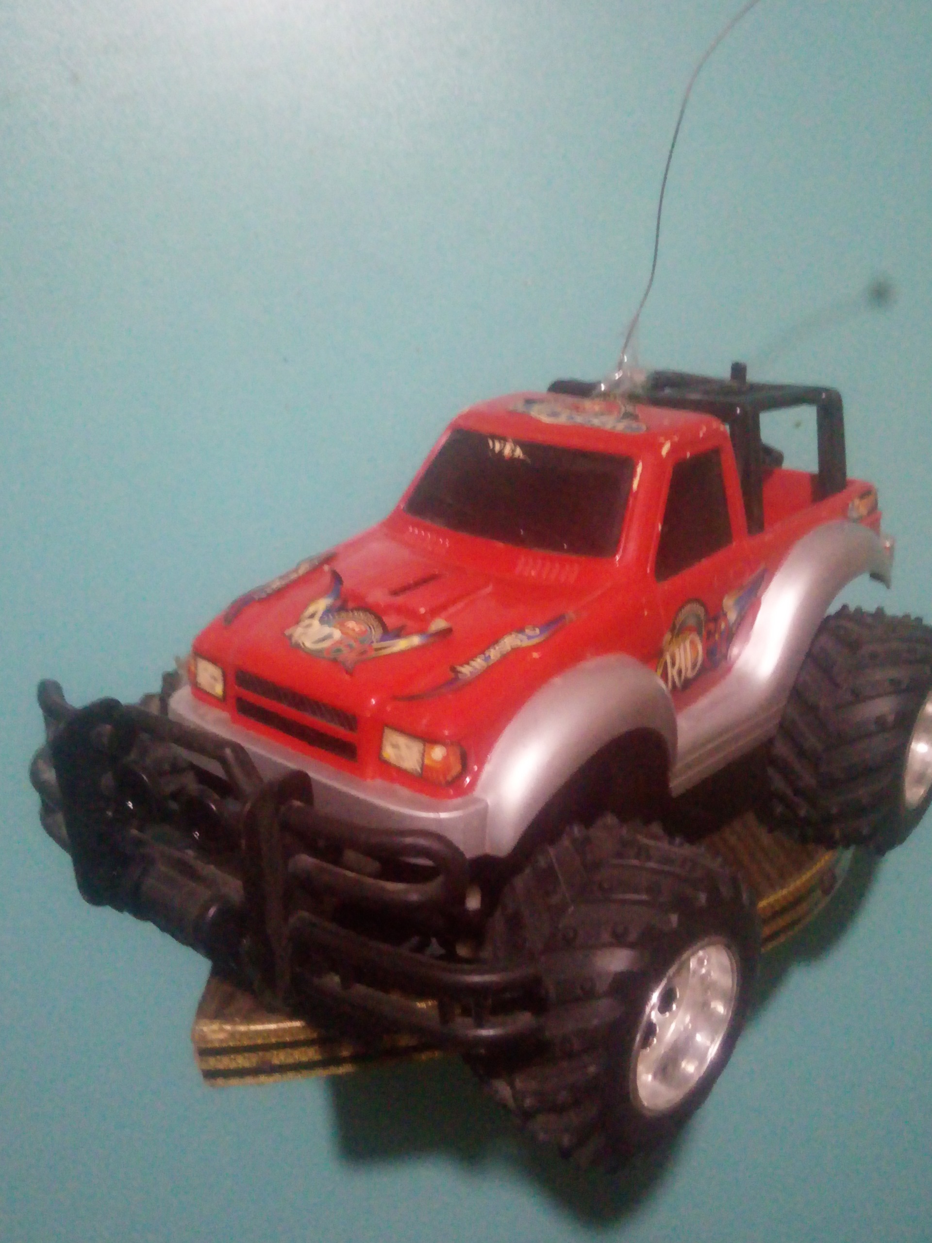 ماشین مسابقه افرود قدیمی