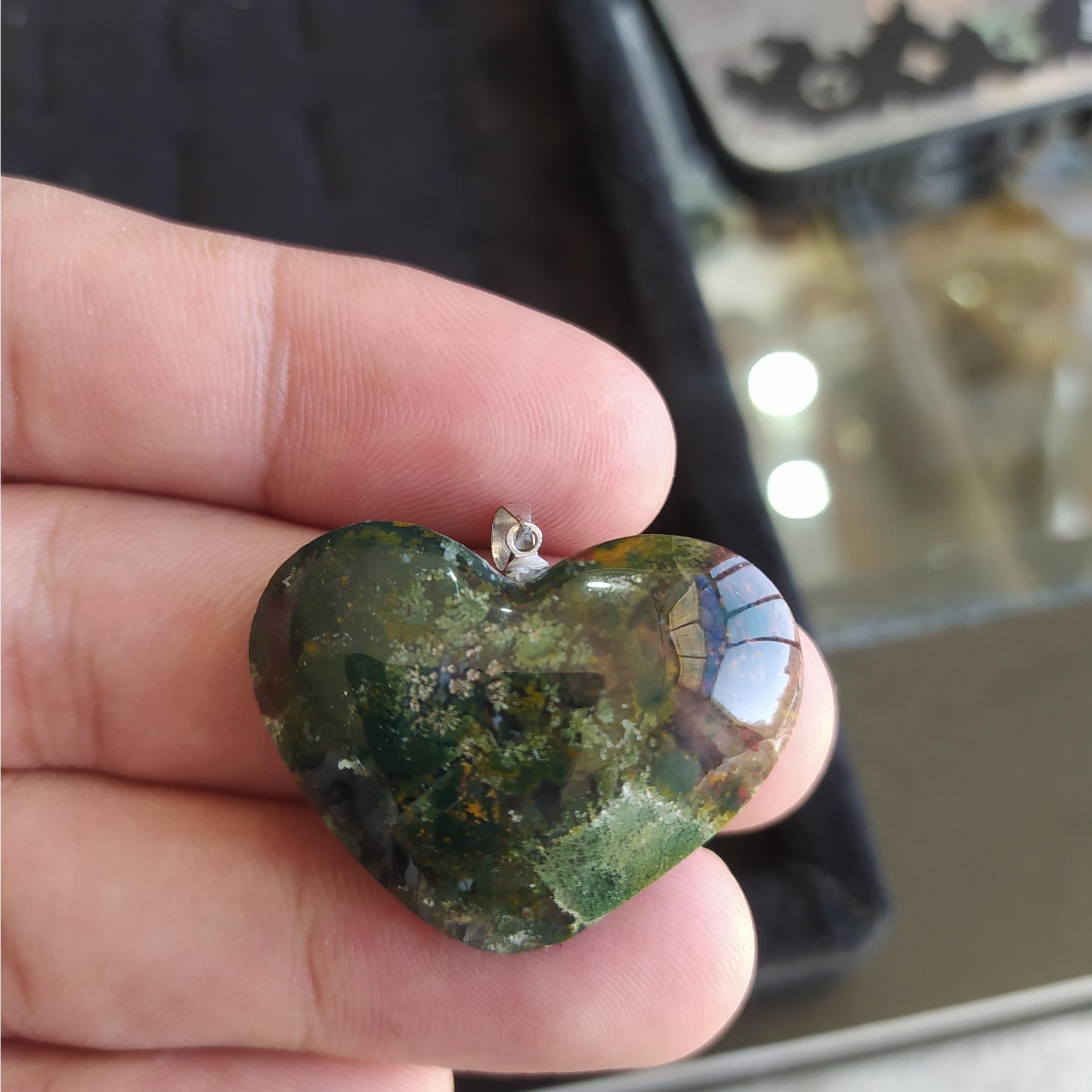 نگین عقیق خوش رنگ