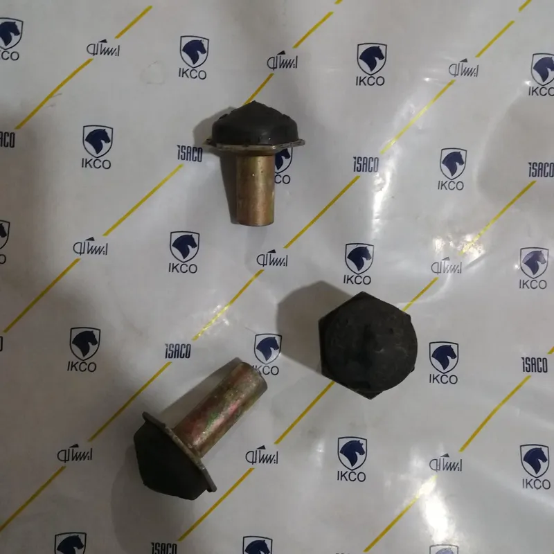 پیچ سر دسته موتور پژو پارس 405 کوتاه(هر عدد)