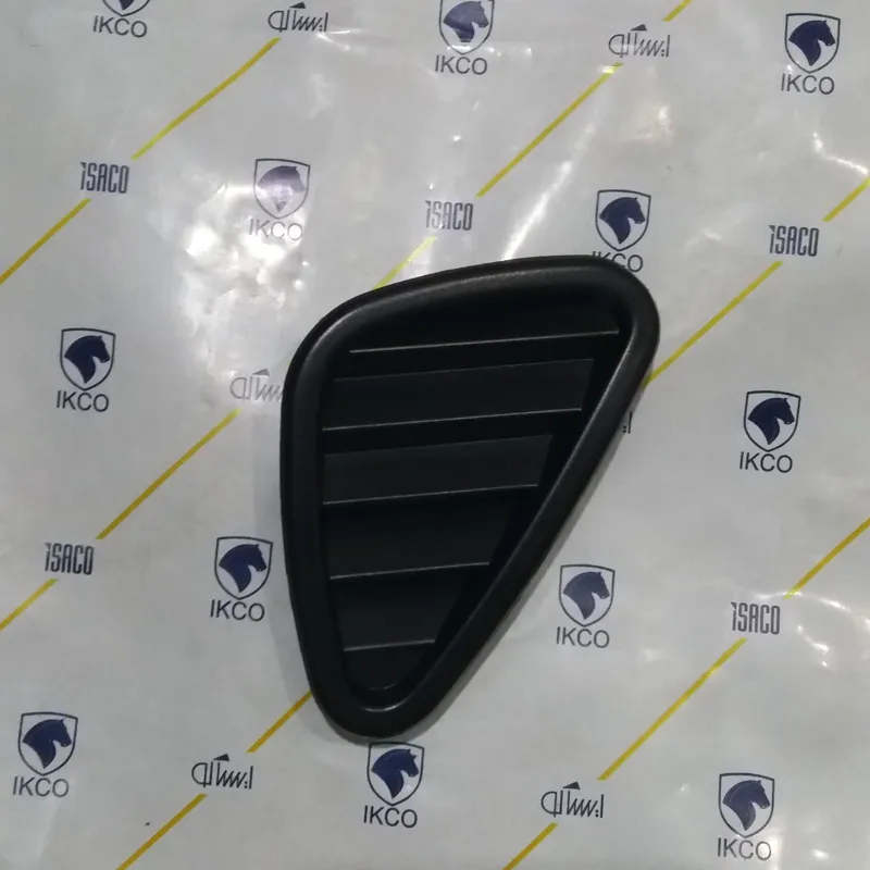 درچه هوای بالای روی داشبورد سمند اصلی(چپ)