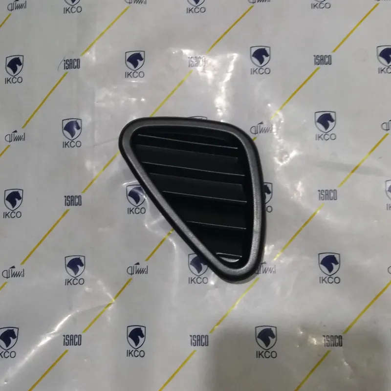 درچه هوای بالای روی داشبورد سمند اصلی(راست)