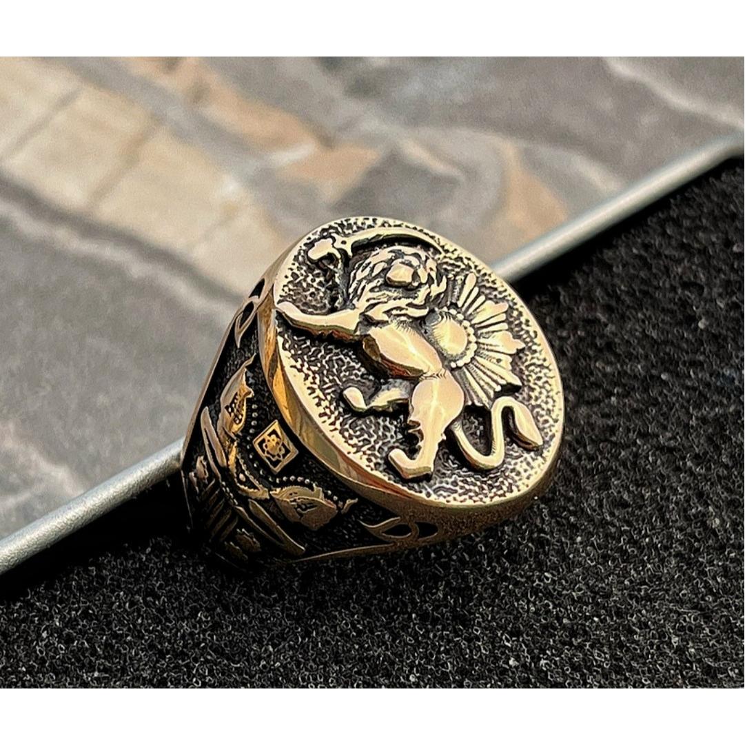 انگشتر طلا روس رنگ ثابت کار شیک وعالی درجه یک