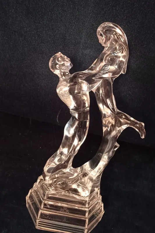 مجسمه رقص بارلییَن ایتالیایی اصل پهلوی دوم