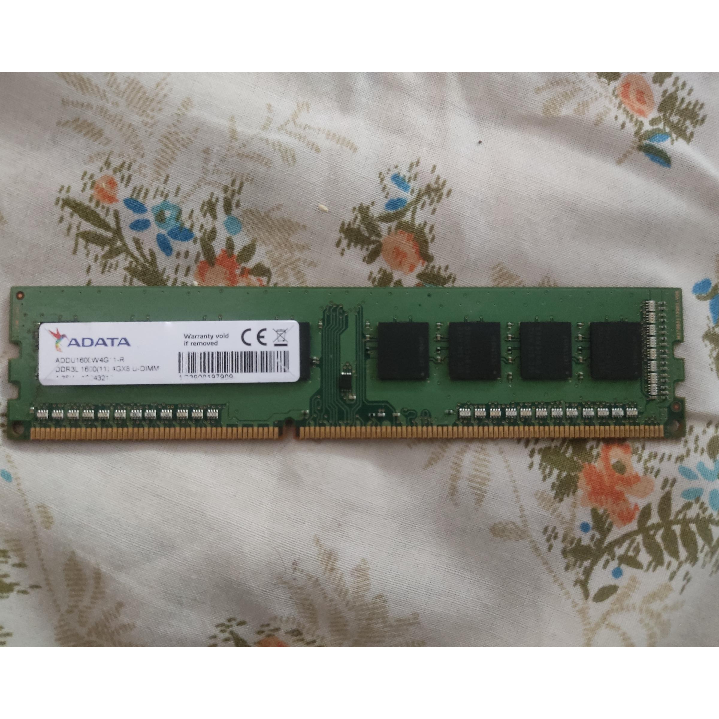 رم ddr3 4G 1600MHz در حد نو