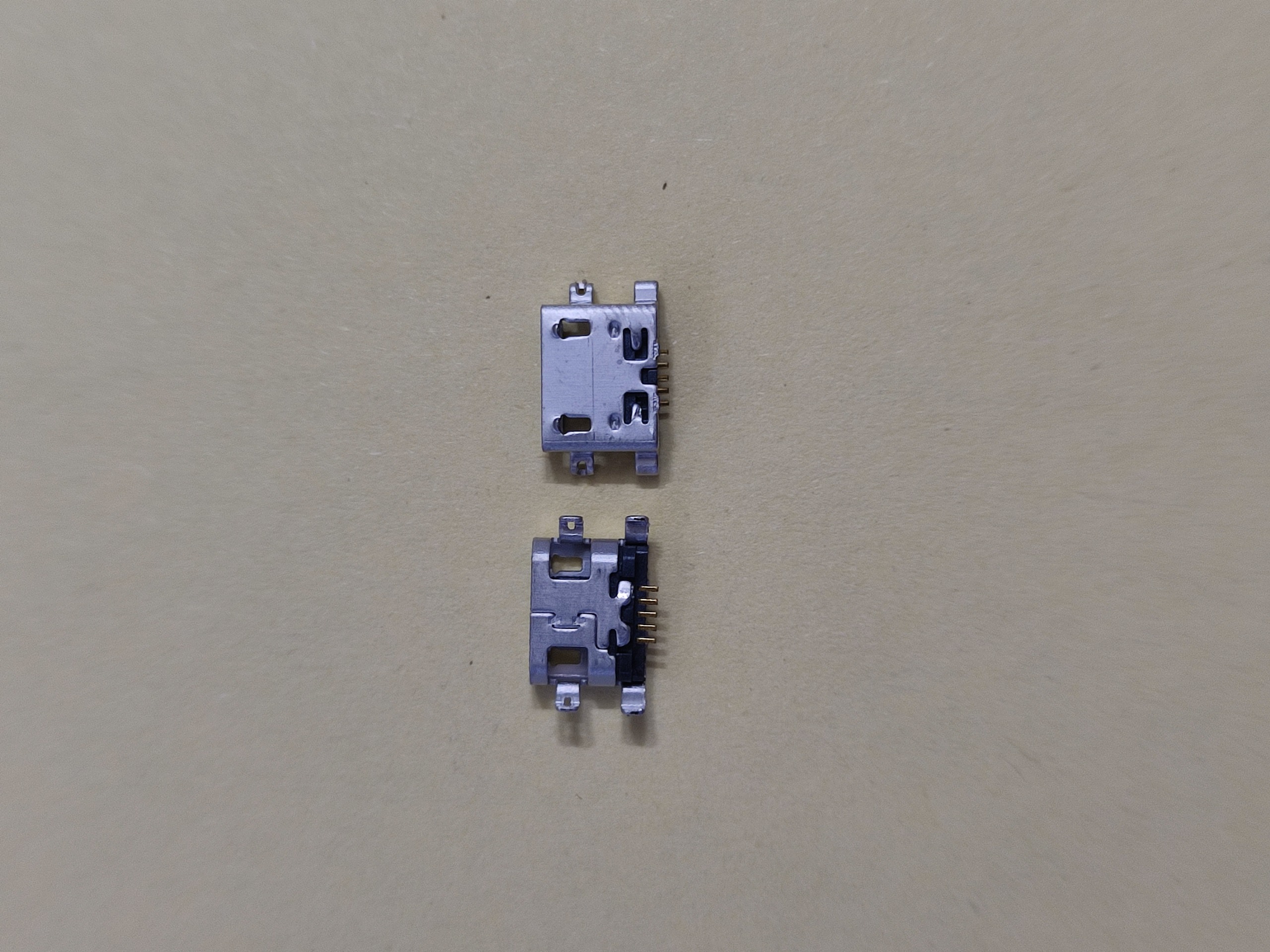 سوکت شارژ هواوی همه کاره g610  پک 50 عددی