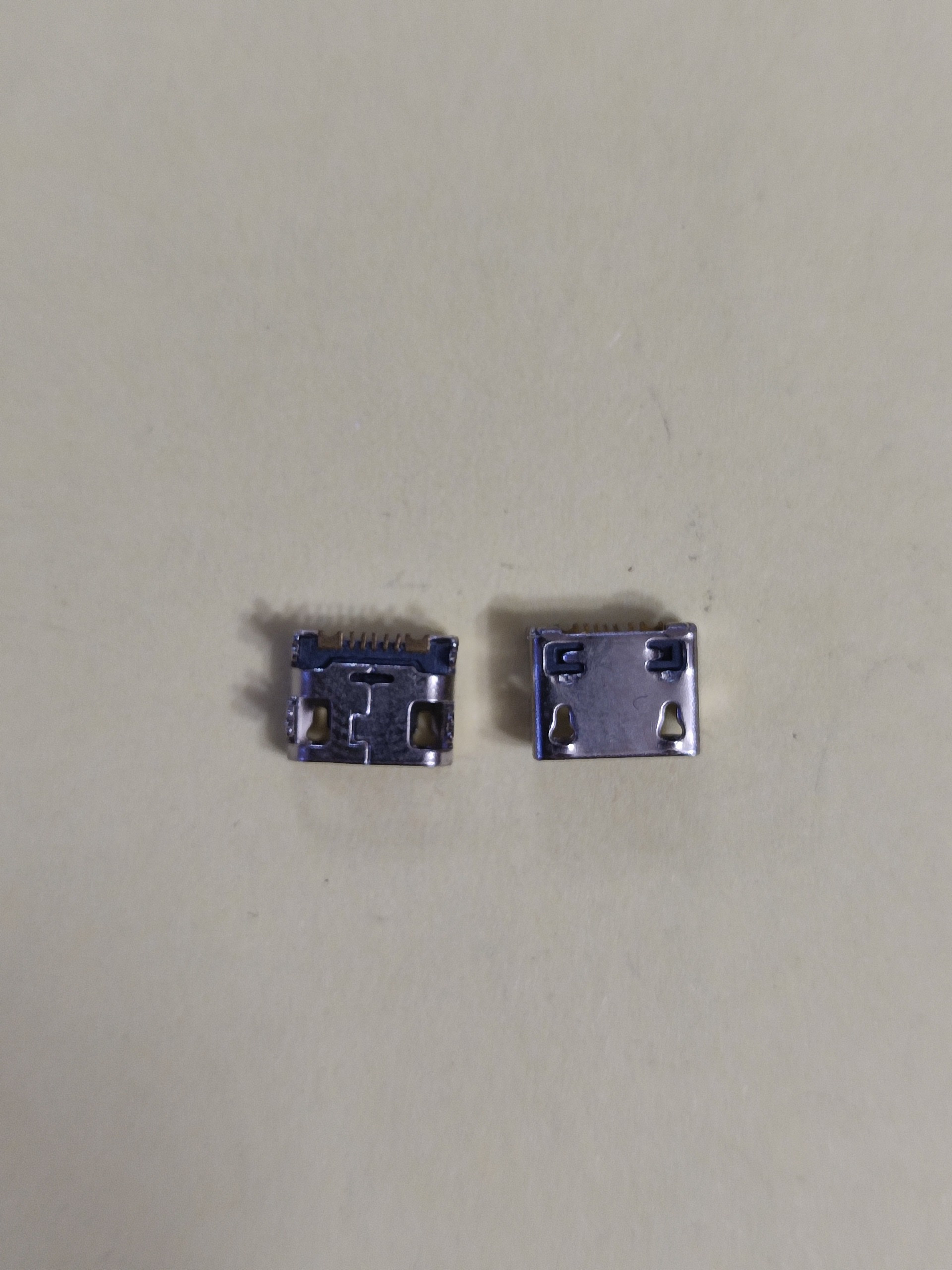 سوکت شارژ سامسونگ i9100 اصلی پک 20 تایی