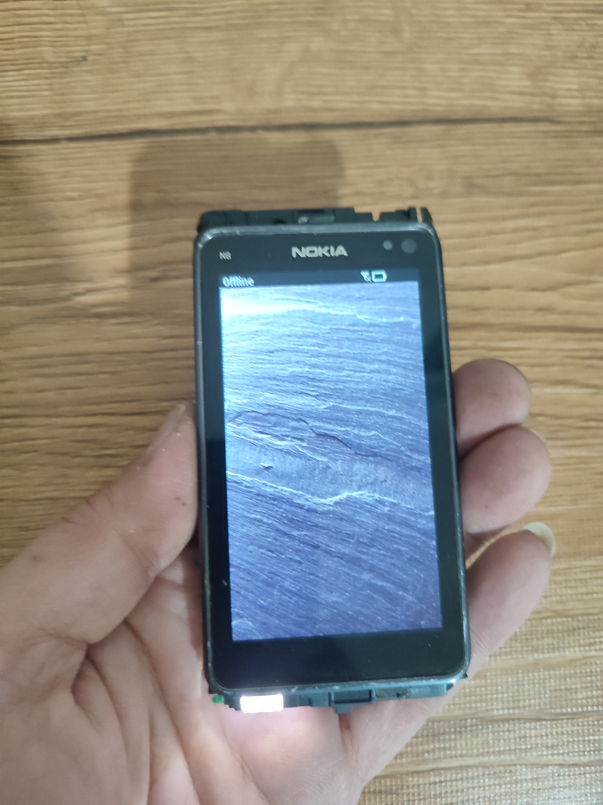 ال سی دی گوشی نوکیا N8 اورجینال