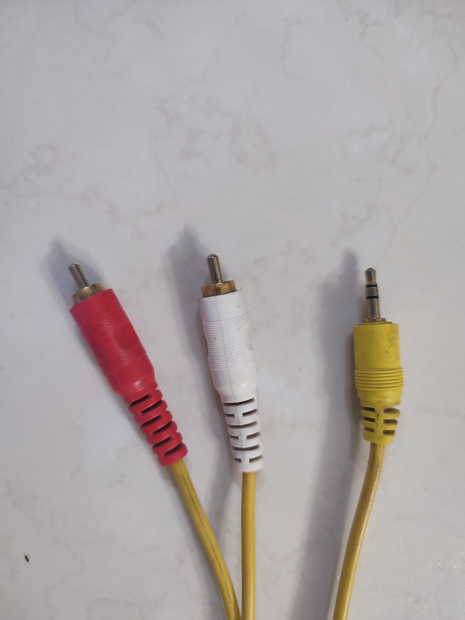 کابل یک به دو صدا و امپلی فایر 5 متری