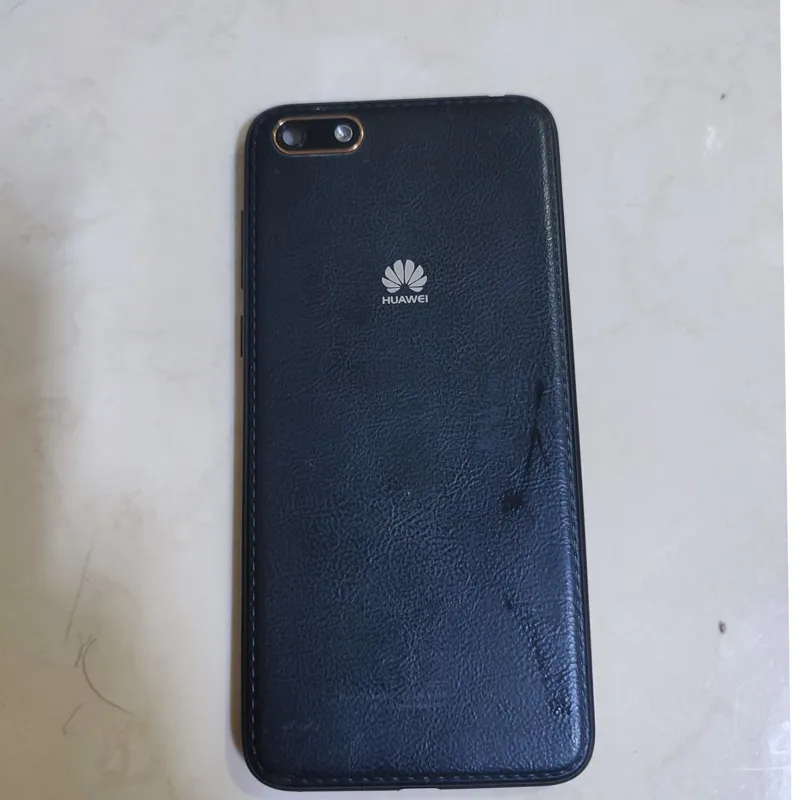 در پشت هواوی Y5 2029nطرح چرمی اورجینال