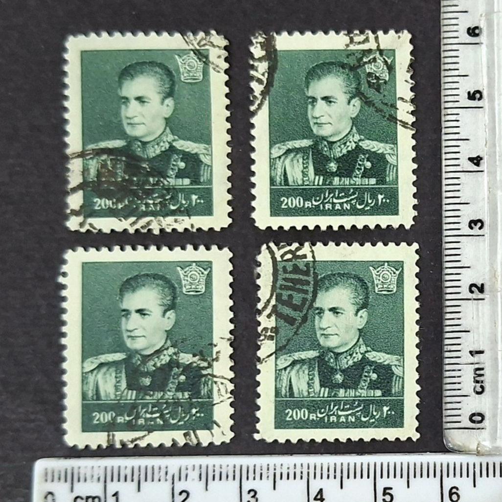 4 قطعه 200 ریال مهرخورده پستی نهم /ق ک=1600 ت