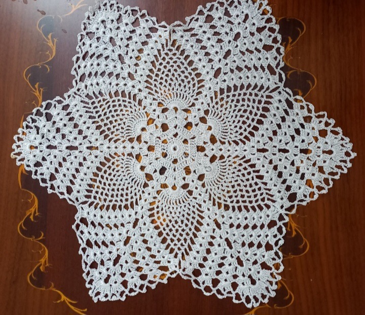 رومیزی ابریشمی قدیمی