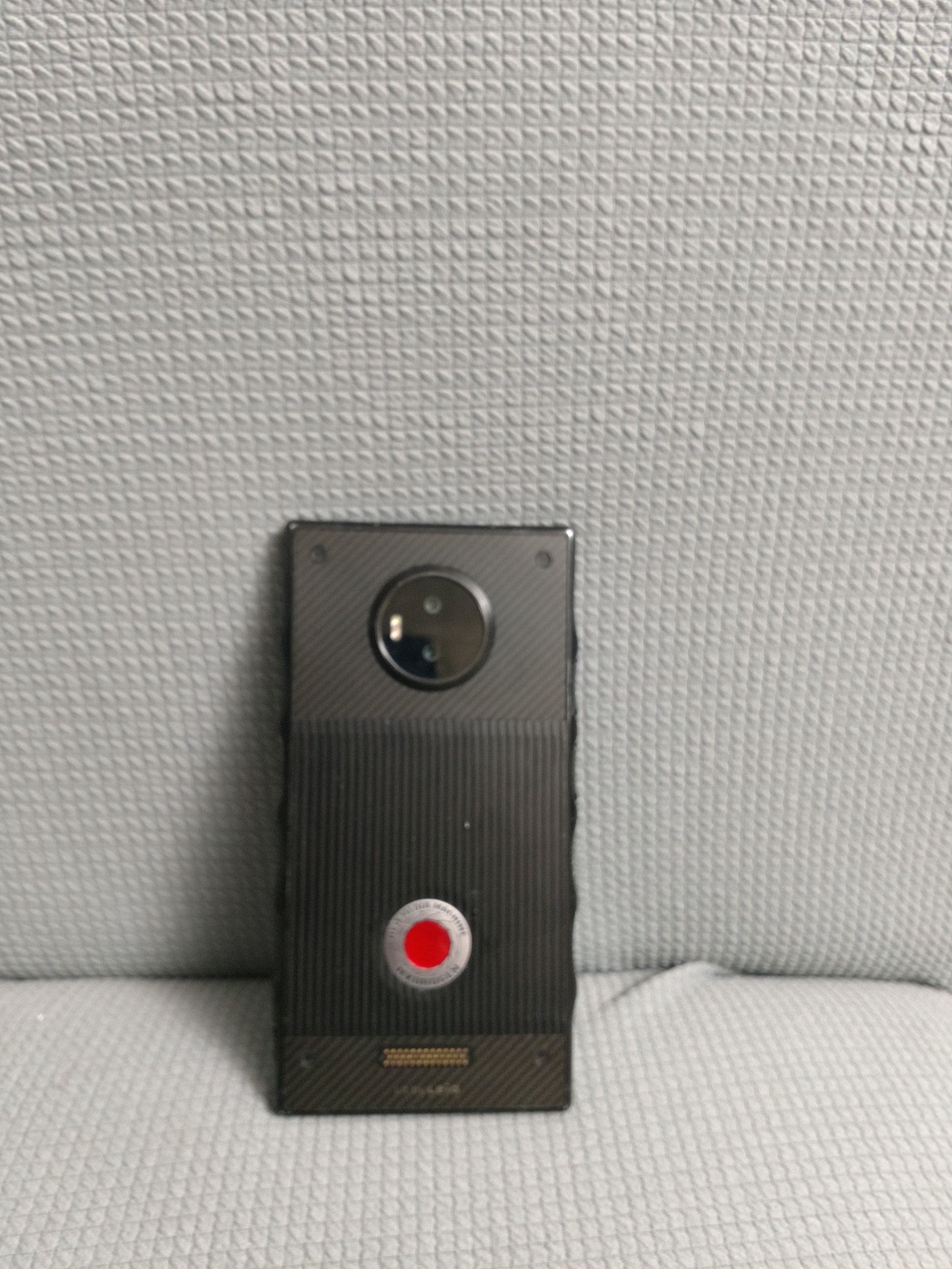 Red hydrogen one گوشی تک در ایران