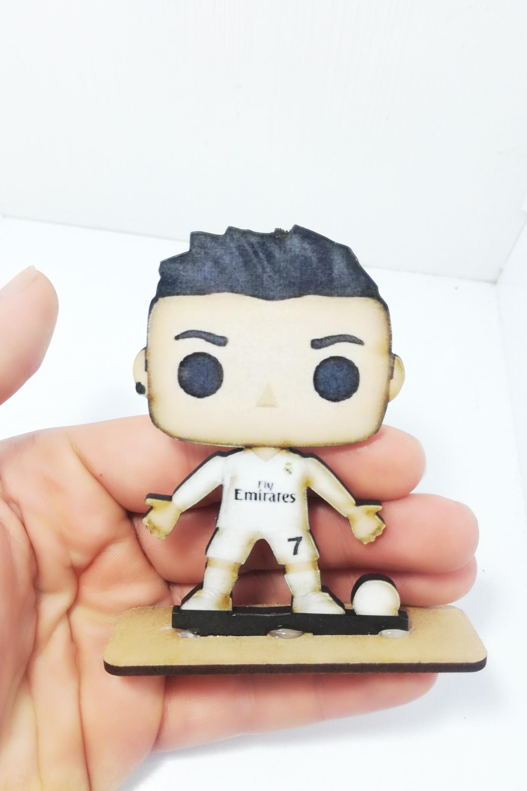 ماکت فیگور چوبی طرح رونالدو