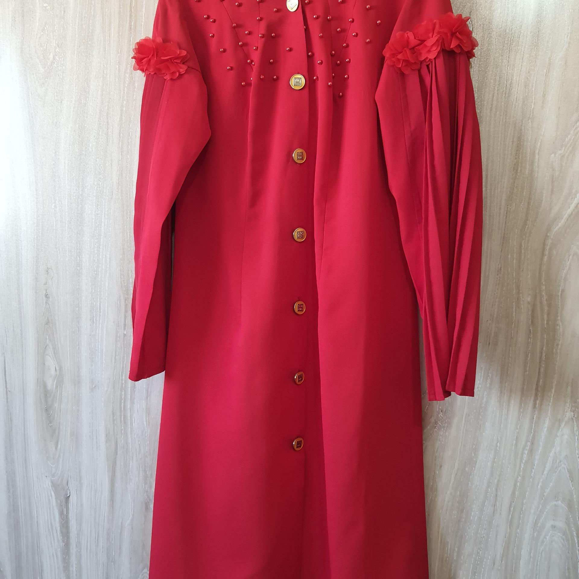 مانت مجلسی پلیسه